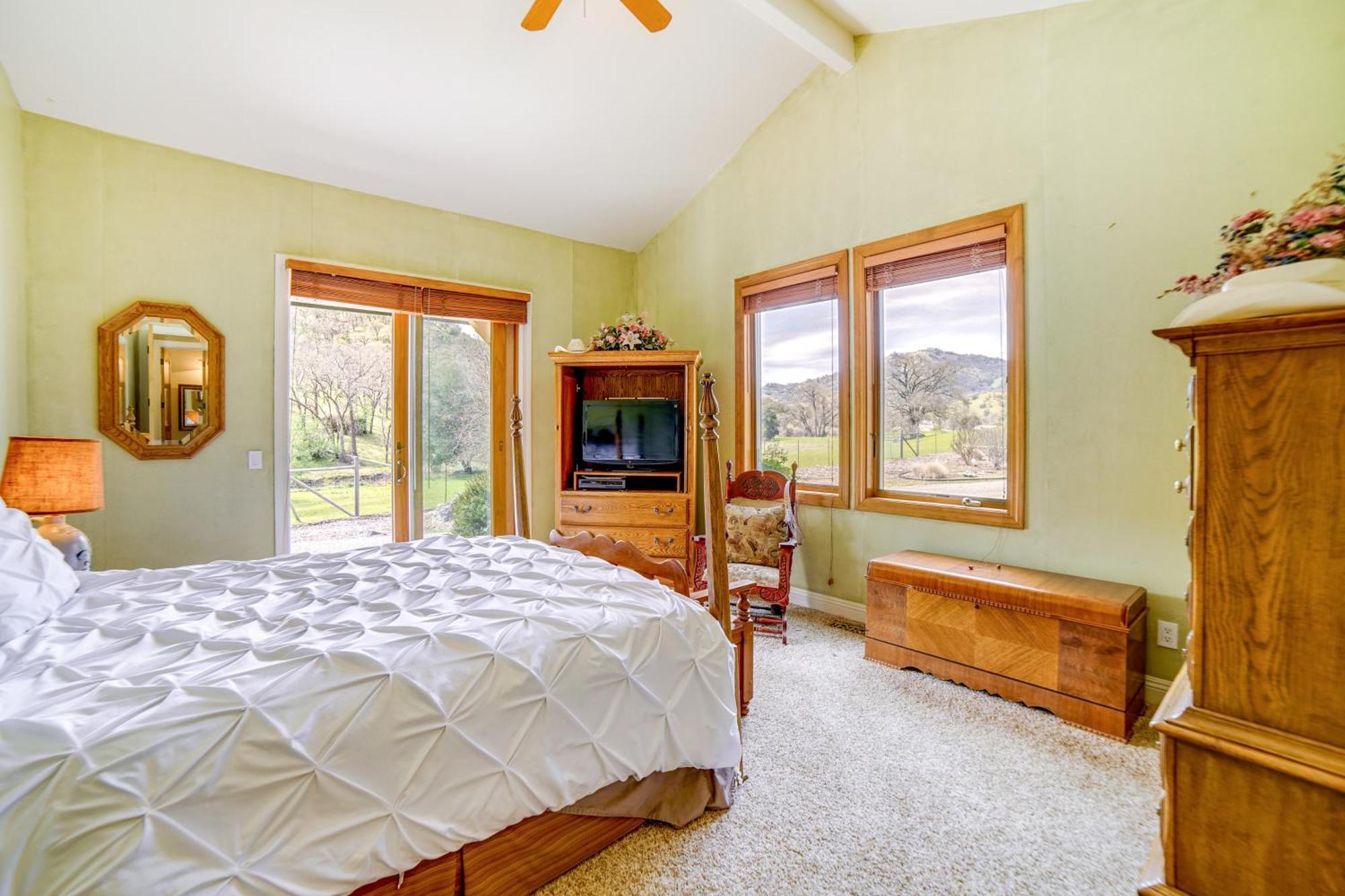 Stunning Hopland Vacation Rental With Pool And Hot Tub Eksteriør bilde
